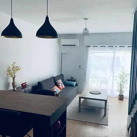 Maison Cosy Moderne Jardin Terrasses Βίλα *
